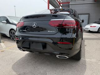 Mercedes-Benz GLC Coupe 2021 300e 4MATIC 9G-TRONIC-thumb-5