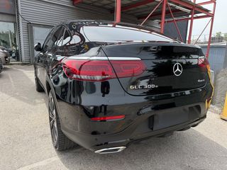 Mercedes-Benz GLC Coupe 2021 300e 4MATIC 9G-TRONIC-thumb-6