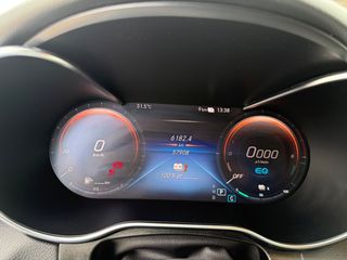 Mercedes-Benz GLC Coupe 2021 300e 4MATIC 9G-TRONIC-thumb-13