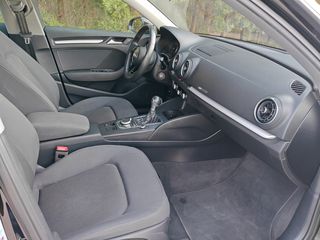 Audi A3 2020-thumb-16