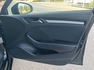 Audi A3 2020-thumb-17
