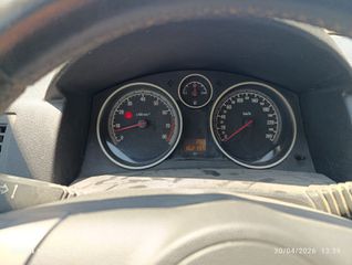 Opel Astra 2005 STATION WAGON-thumb-10