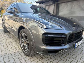 Porsche Cayenne 2021 PLUG IN E-HYBRID
