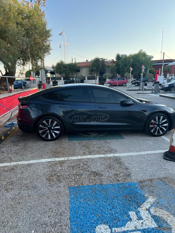 Tesla Model 3 2024 LONG RANGE DUAL MOTOR