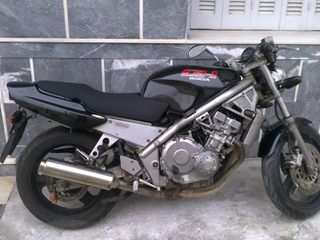 Honda CB 1 1996 400cc