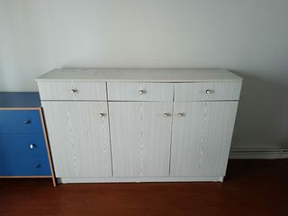 Λευκό ντουλάπι με συρτάρια 140 x 35 x 90