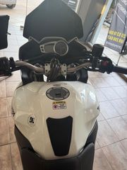Triumph Tiger 1050 SE 2013 SPECIAL EDITION-thumb-1