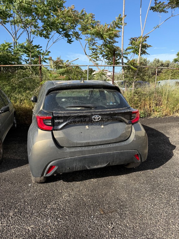 Toyota Yaris 2023 1.0 VVTI 5θυρο