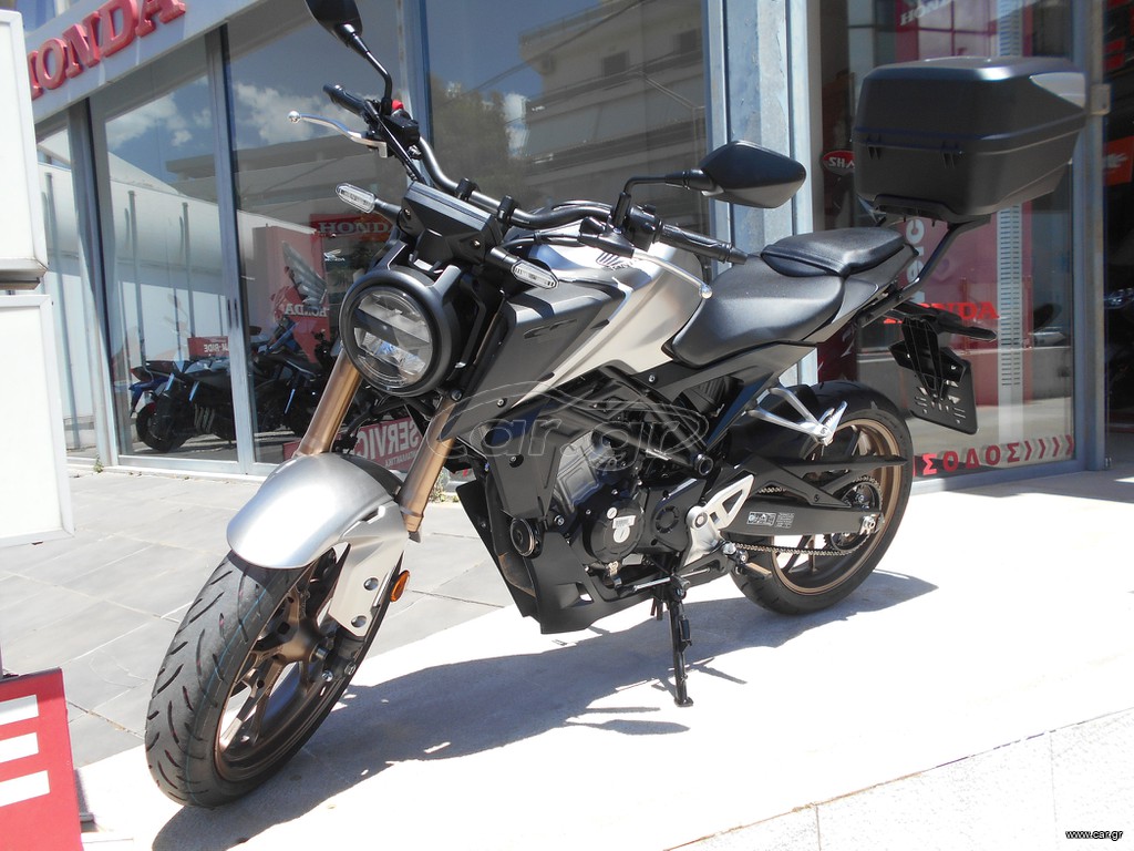 Honda CB 125 2025 CB125R