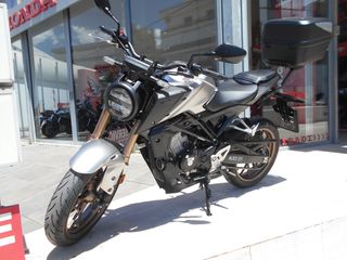 Honda CB 125 2025 CB125R
