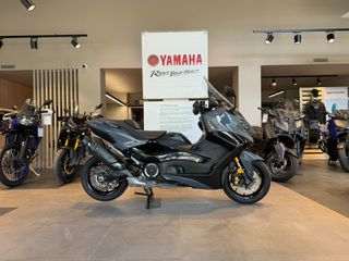 Yamaha TMAX 560 Tech Max 2022 TECH