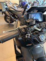 Yamaha TMAX 560 Tech Max 2022 TECH-thumb-15