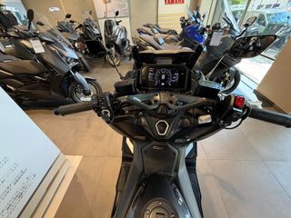 Yamaha TMAX 560 Tech Max 2022 TECH-thumb-25