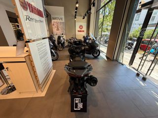 Yamaha TMAX 560 Tech Max 2022 TECH-thumb-33