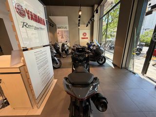 Yamaha TMAX 560 Tech Max 2022 TECH-thumb-34