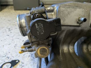 Πισωκίνητη εισαγωγή 4A-GE 16v Bigport με TVIS από Toyota Corolla AE86-thumb-2