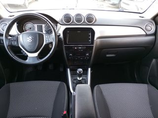 Suzuki Vitara 2018 1.6 120HP DIESEL 4X4-thumb-10
