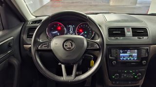 Skoda Yeti 2017 1.2 Tsi Ambition DSG (7-Gear)-thumb-17