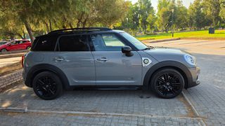 Mini Cooper SE Countryman 2019 SE ALL4 HYBRID 4WD-thumb-6