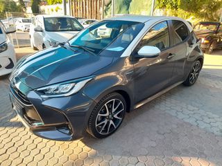 Toyota Yaris 2021 YARIS HDF Chic Bi-Tone 1.5