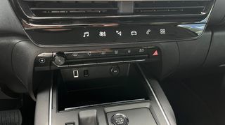 Citroen C5 Aircross 2023 1.6 HYBRID PLUG-IN 225HP FEEL PACK EAT8-thumb-45