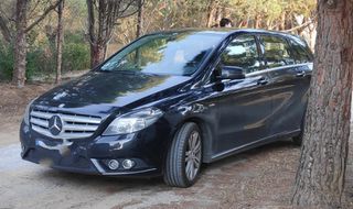 Mercedes-Benz B 180 2012 BLUE EFFICIENCY