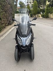 Piaggio MP3 300 2022