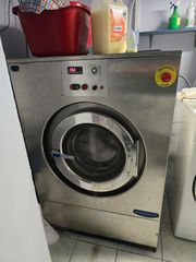 Πλυντηριο  18 κιλά αργόστροφο