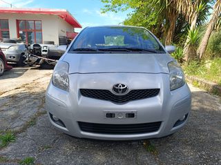 Toyota Yaris 2011 1.0 VVT-i SOL