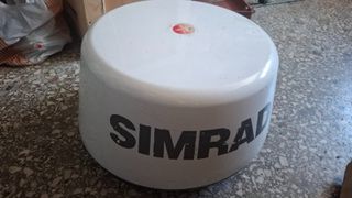 Simrad Lowrance Navico Broadband 4G radar