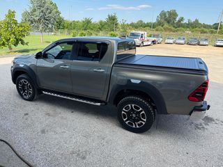 Toyota Hilux 2024 2.8 AUTOMATIC!!!-thumb-1