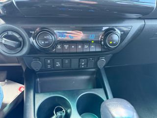 Toyota Hilux 2024 2.8 AUTOMATIC!!!-thumb-43