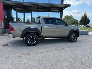 Toyota Hilux 2024 2.8 AUTOMATIC!!!-thumb-17