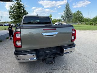 Toyota Hilux 2024 2.8 AUTOMATIC!!!-thumb-19