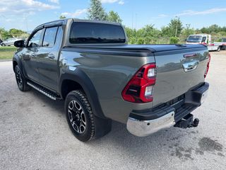 Toyota Hilux 2024 2.8 AUTOMATIC!!!-thumb-22