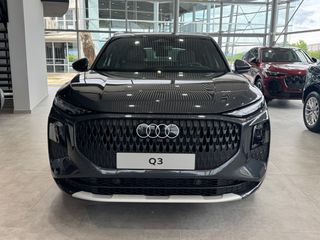 Audi Q3 2026 SUV Advanced TFSI Hybrid S tronic-thumb-1