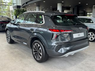 Audi Q3 2026 SUV Advanced TFSI Hybrid S tronic-thumb-3