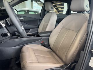Audi Q3 2026 SUV Advanced TFSI Hybrid S tronic-thumb-7