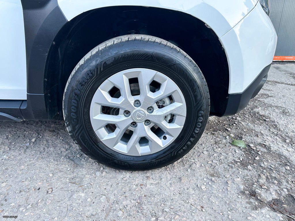 Dacia Duster thumbnail 35