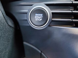 Hyundai i 20 2025 BENZINH 1.000cc 120HP KAMERA NAVIGATION-thumb-11