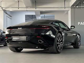 Aston Martin DB11 2020-thumb-4
