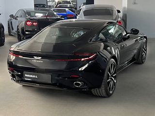Aston Martin DB11 2020-thumb-8