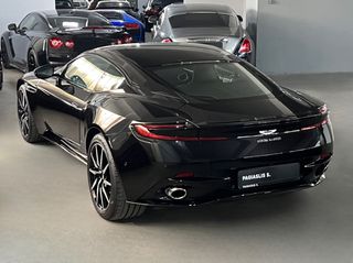 Aston Martin DB11 2020-thumb-9