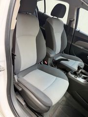 Chevrolet Cruze 2011-thumb-9