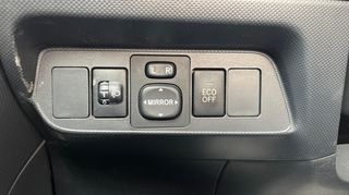Toyota Auris 2009 1.33 101hp 6ταχυτο-thumb-17