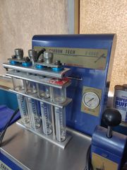 Fuel injector cleaning and testing system-thumb-2