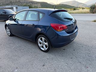 Opel Astra 2012 1.3 CDTI-thumb-11