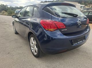 Opel Astra 2012 1.3 CDTI-thumb-12