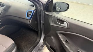 Hyundai i 20 2017 1.0 GL 120HP 5D PASSION-thumb-23
