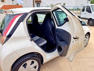 Toyota Aygo (X) 2017 PLAY - ΠΡΟΣΦΟΡΑ - Εγγύηση - Service - CAMERA - MULTIMEDIA-thumb-19